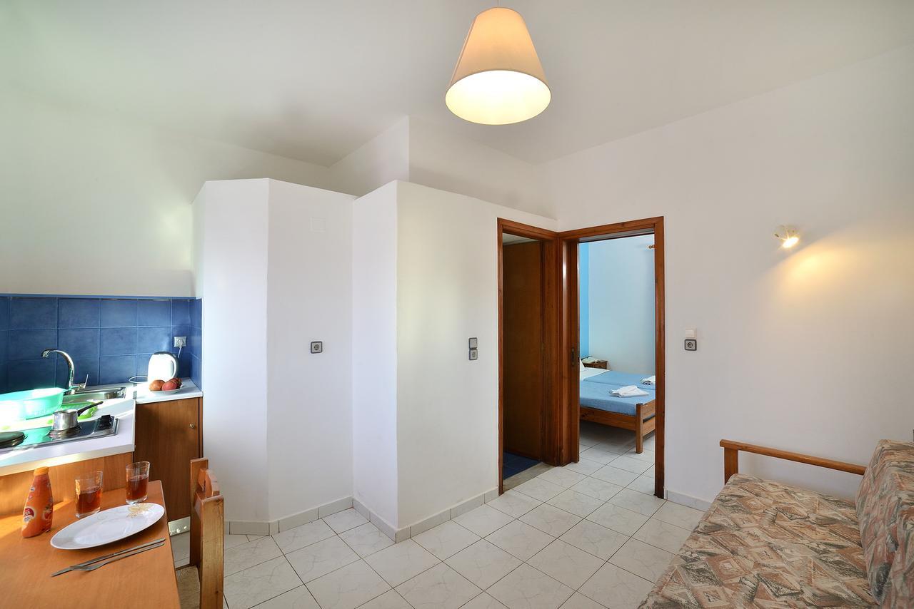 San Antonio Apartments Kolimvárion Luaran gambar